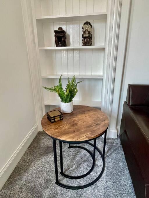 Large 2 Bed Near Glasgow Airport Paisley Exteriér fotografie